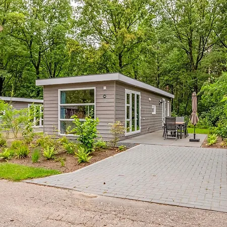 Parc De Ijsselhoeve 3*