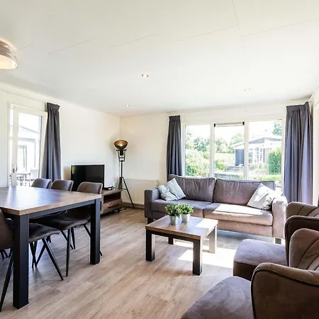 Prázdninový areál Topparken - Parc Ijsselhoeve 3*